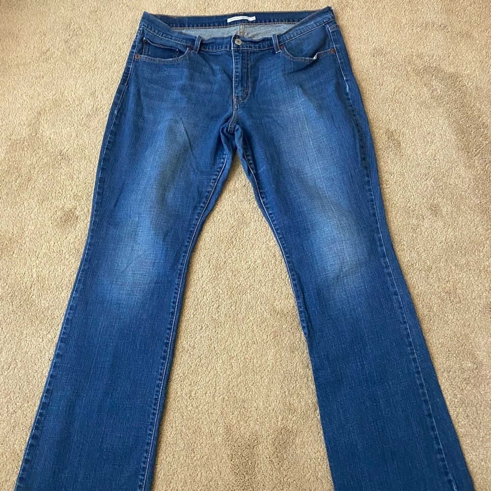 Levi’s 415 Relaxed Bootcut Women’s Blue Denim Jeans Size 32